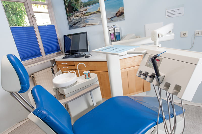 Praxisbild Behandlungszimmer-2 Dr. Galler